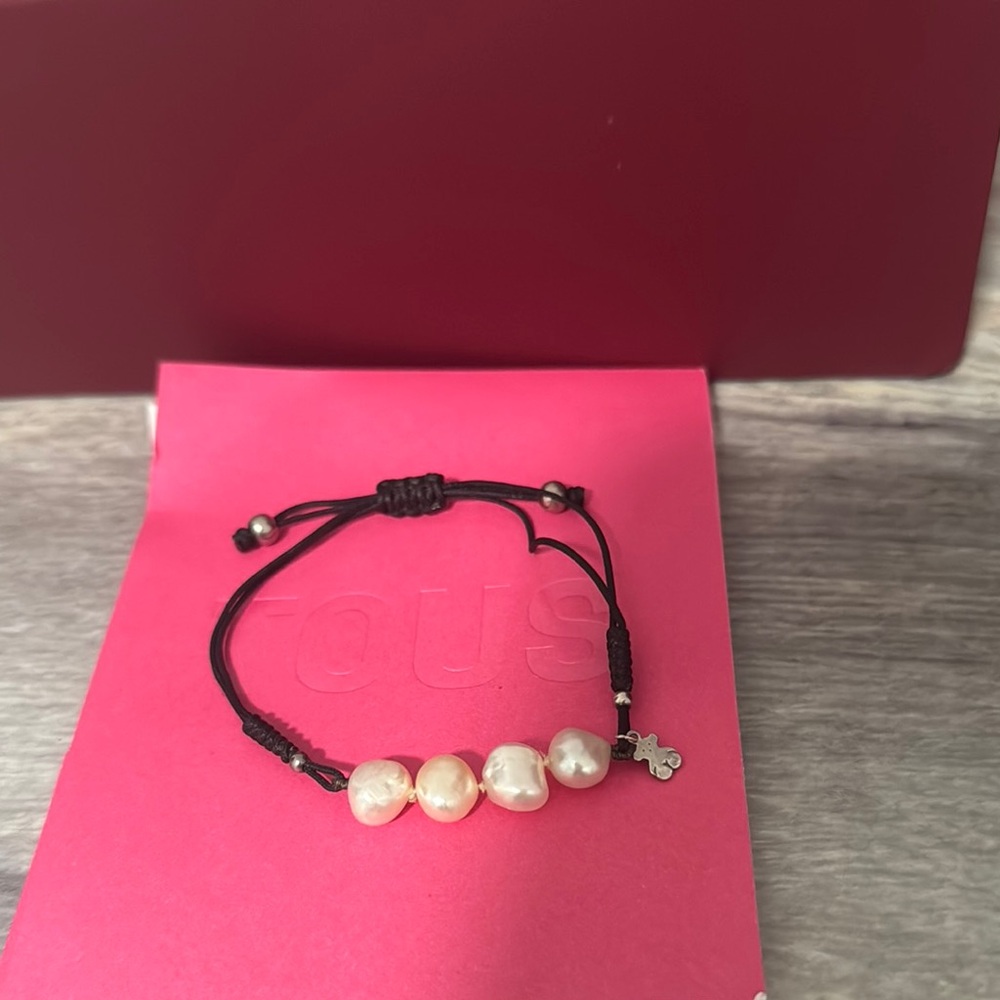 Tous Elegant Black and Pearl Bracelet